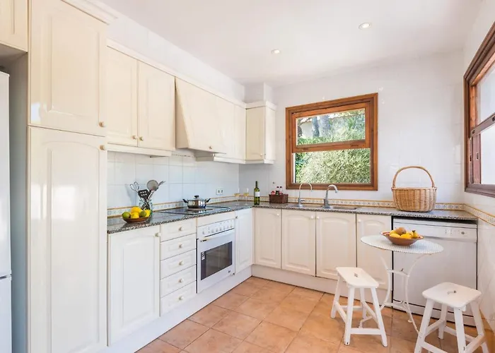 Beach By Plus 比尼贝卡